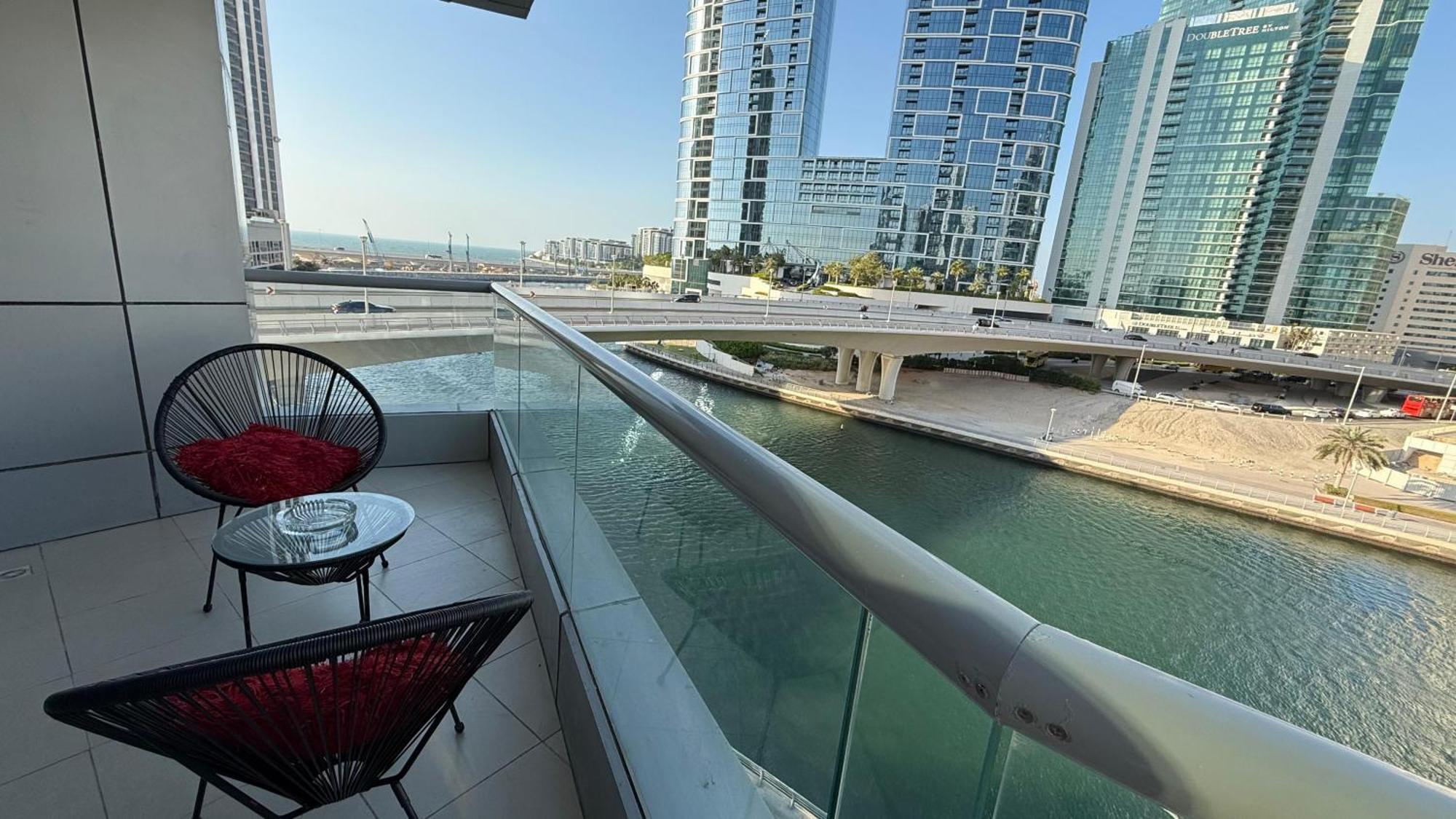 Premium Dubai Marina Two Bedroom Apartments With Sea View - Family Only Exterior photo